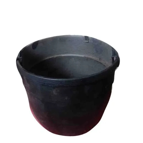 Plastic Hanging Pot - Color: Black