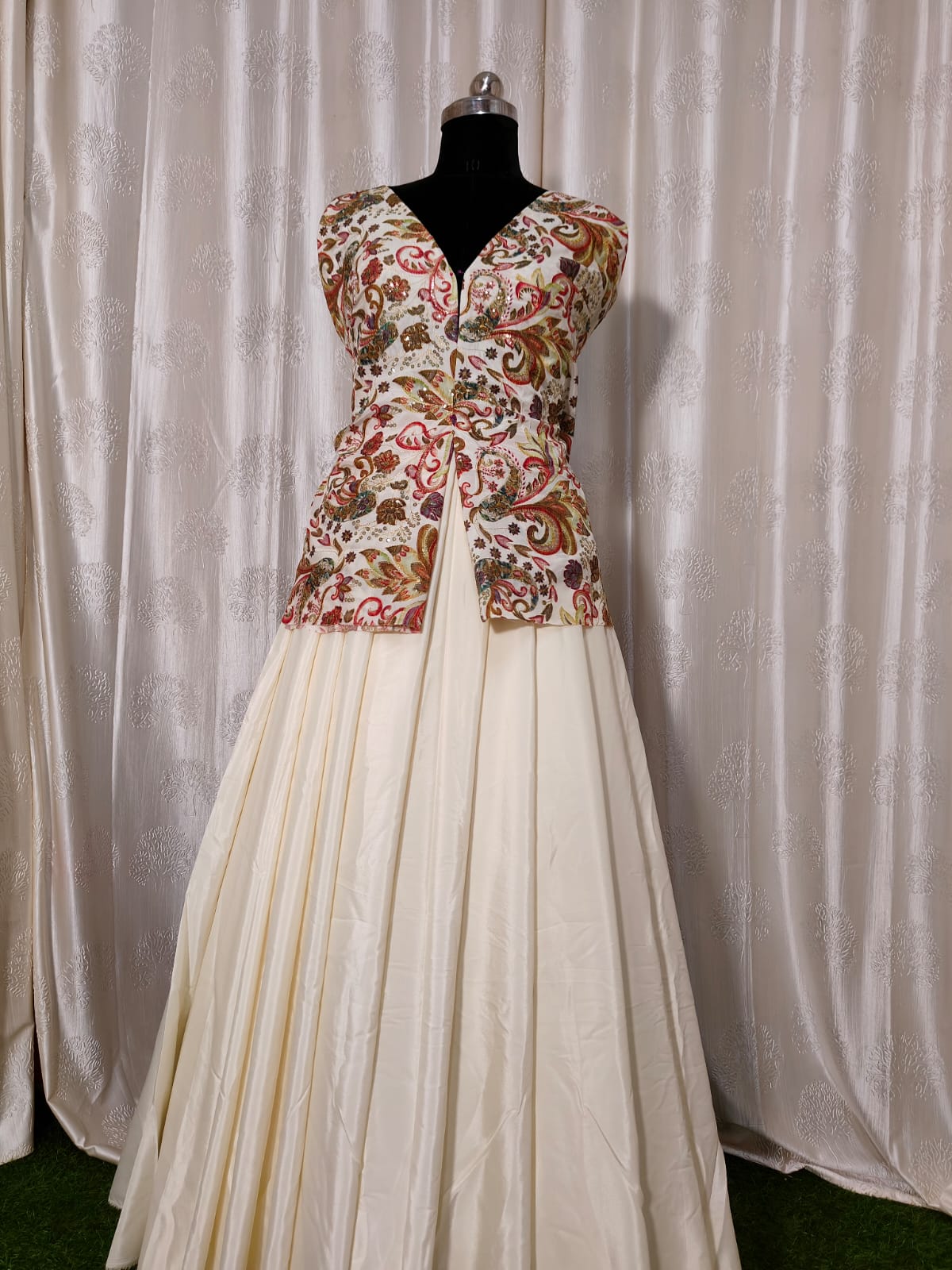 Natural Crepe Fabric
