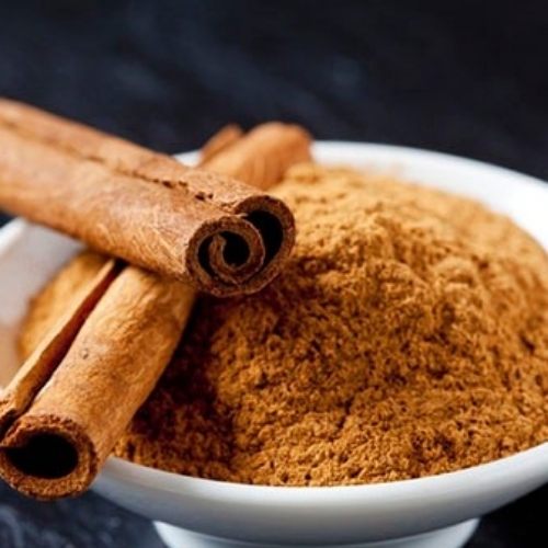 Cinnamon powder 