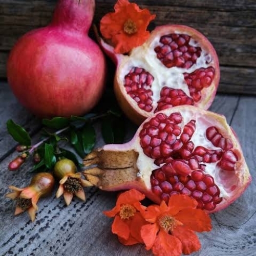 Fresh Pomegranate 1