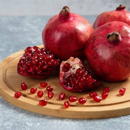 Fresh Pomegranate 3