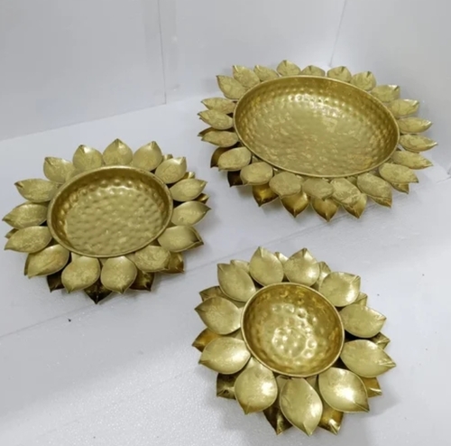 Decorative Iron Urlis