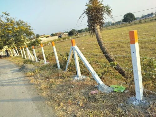 Rcc Pole - Application: Fencing