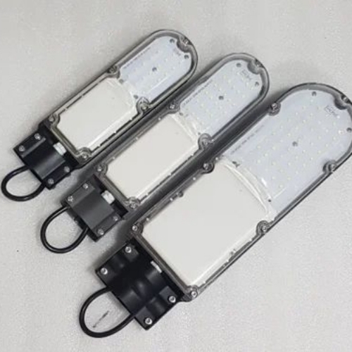 Capsule Pc Cover Street Light