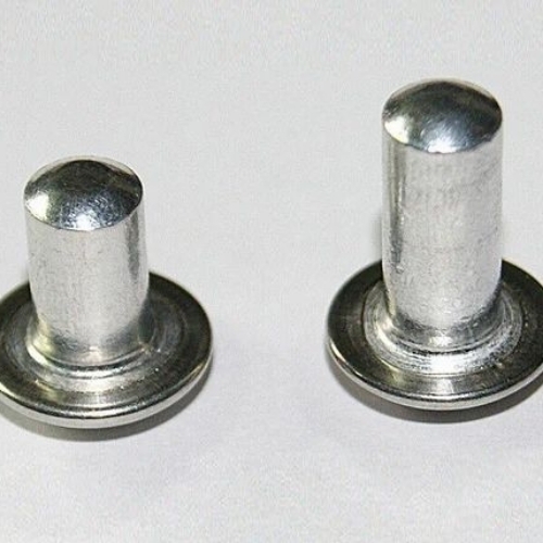 Tungsten Iron Contact Rivet