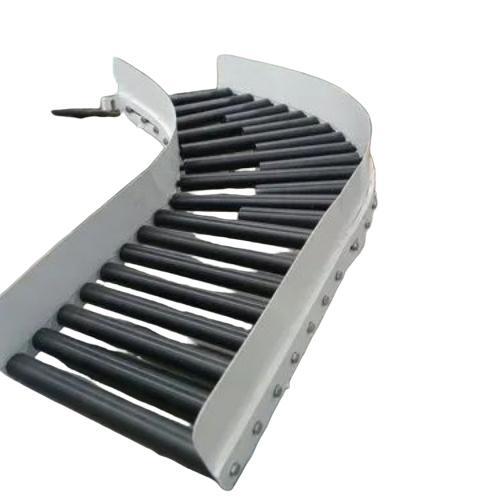 Industrial roller conveyor