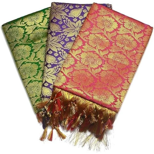 Ponnadai Shawl