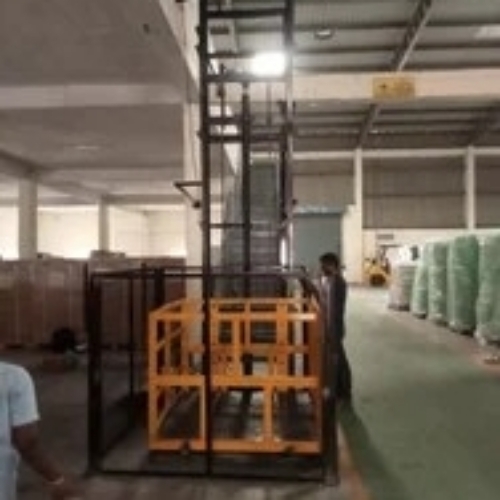 Industrial lift