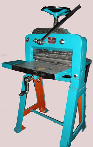paper cutting machine
