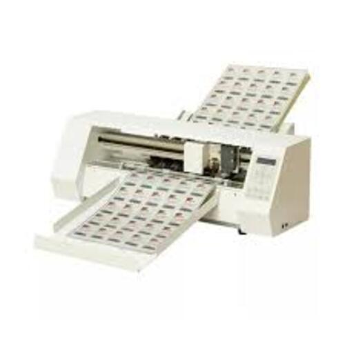 Sticker half cutting machine