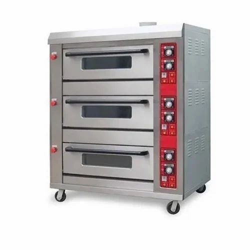 Gas 3 Deck 6 Tray Oven