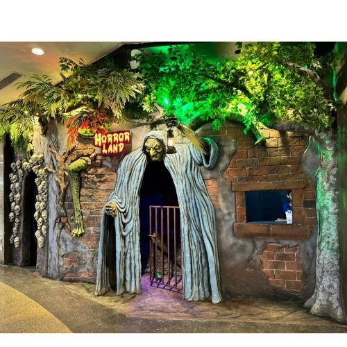 Horror Theme Set Builder - Durable Material, All Sizes Available, Multicolor Design | Customized for Amusement Park Style-Horror Experience