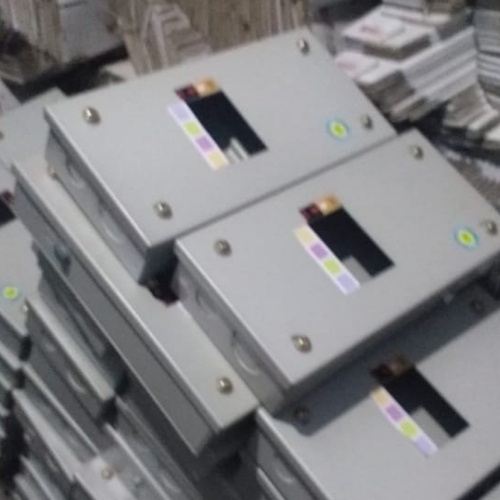 MCB Enclosure - Galvanized Plated Shock-Resistant Body, Wall-Mount Design | Fire-Retardant, Rust-Resistant Powder-Coated Finish