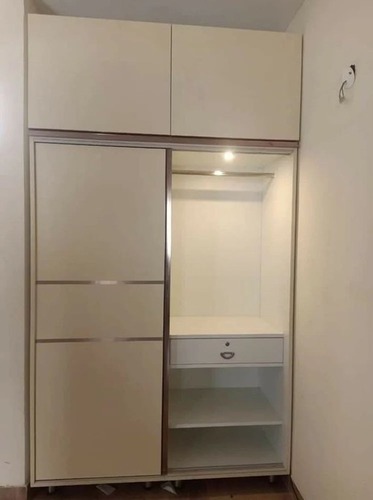 Wooden Wardrobe Almirah