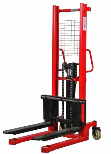 electric pallet stackers