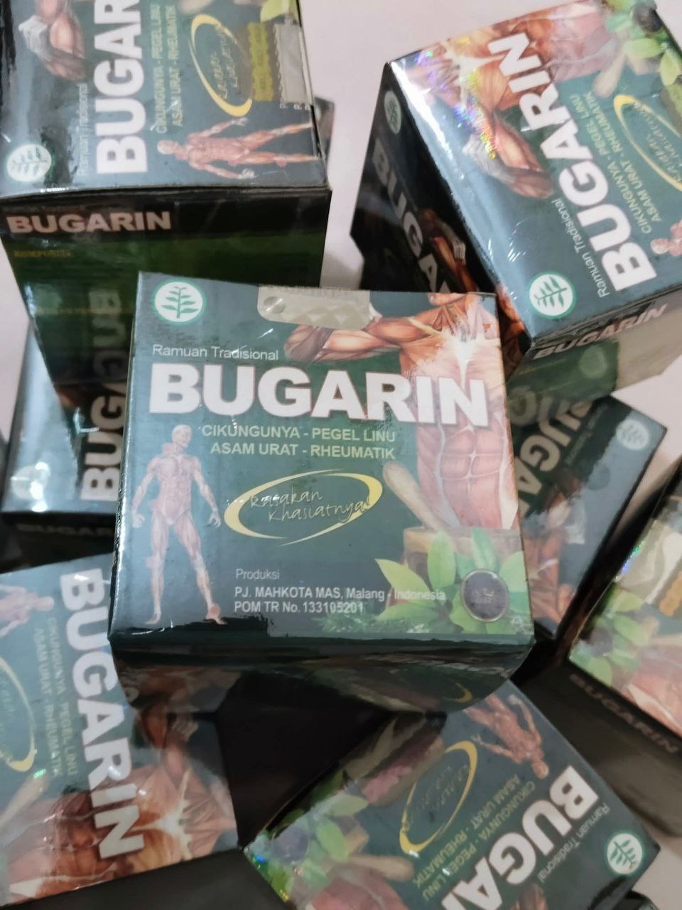 Bugarin Herbal Capsules For Chikungunya - Color: Brown To Dark Brown Powder