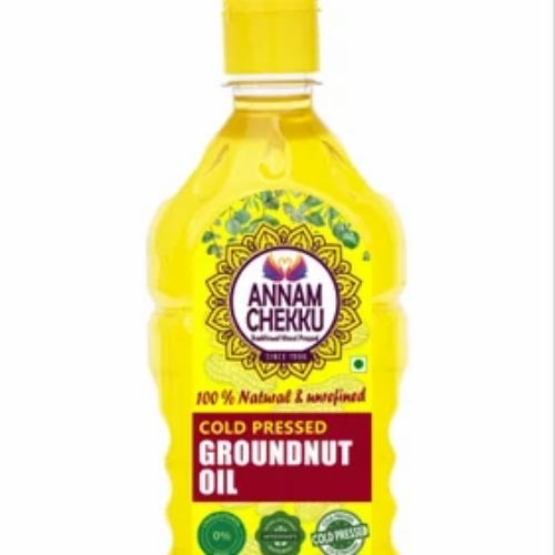 Liquid non filter groundnut oil