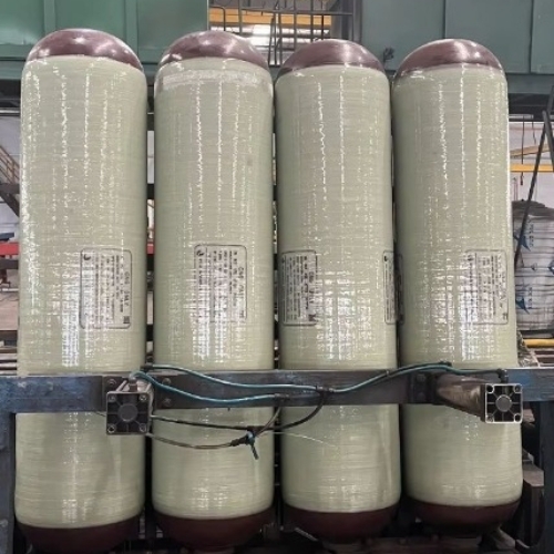 Composite cylinder