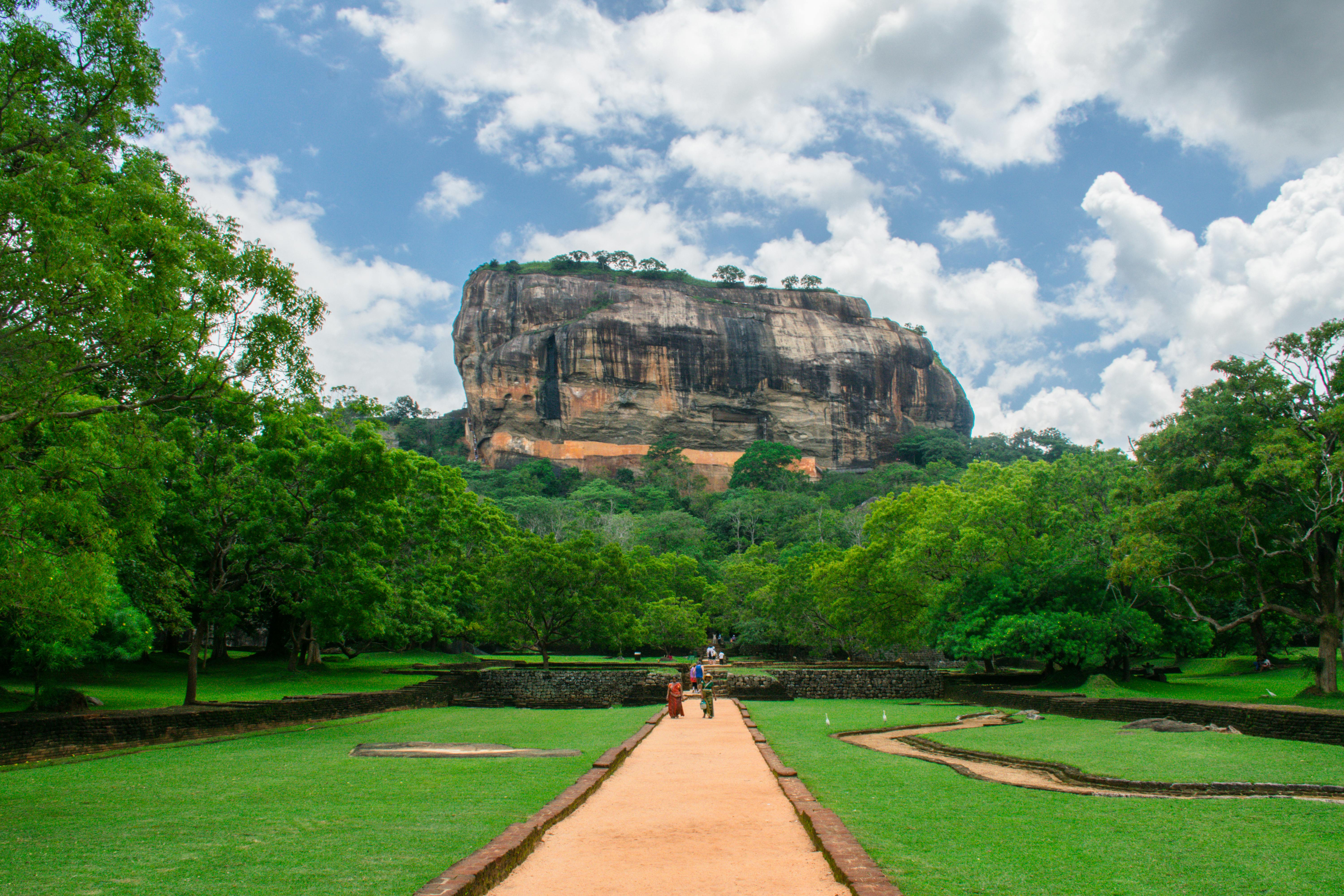 Jaffna Sigiriya Sri Lanka Package 8N 9D Services