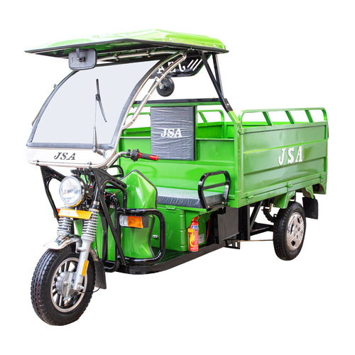 E Rickshaw Loader - Battery Capacity: Na