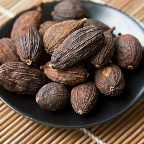 Black cardamom