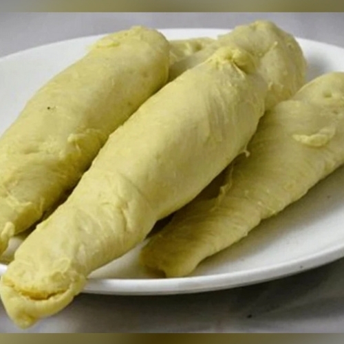 Raw Frozen soya chaap