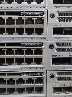 Cisco Switches - Port: 2 Port 10 G 2 Port 1 G