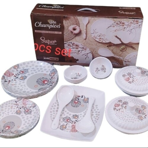 Super 32 Piece Dinner Set - Color: White