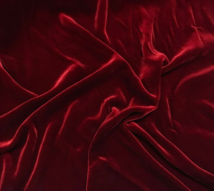 Red Stylish 99999 Gsm Makhmal Velvet Fabric - Application: Kurti