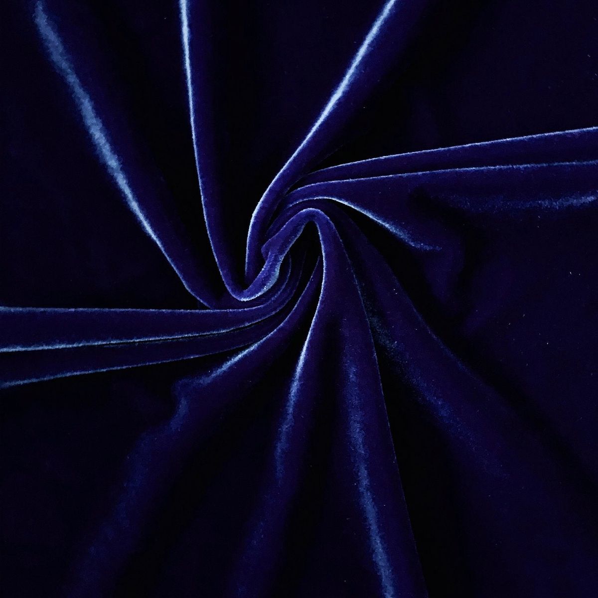 Royal Blue Premium Heavy 99999 Gsm Makhmal Velvet Fabric - Application: Curtains