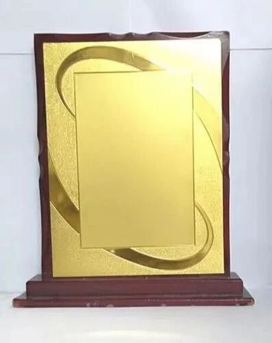 112 Golden Wooden Momento