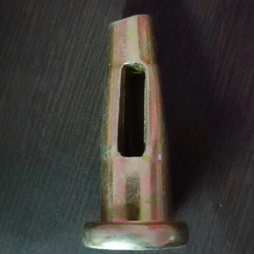 Golden Mivan Stub Pin