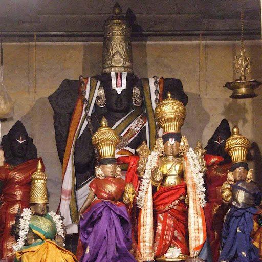 Chozha Naattu Thiruppathigal 40 108 Divya Desam Tour Services