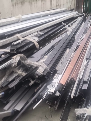 Metal Scrap - Mild Steel Alloy, Mixed Grades | Recyclable, Durable, Corrosion Resistant, Bulk Industrial Waste