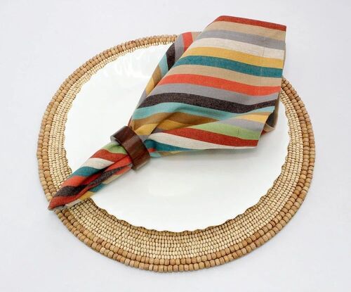 Smooth Surface Wooden Napkin Ring - Color: .........................