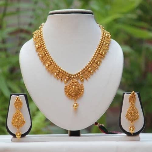 Ladies fancy necklace set 