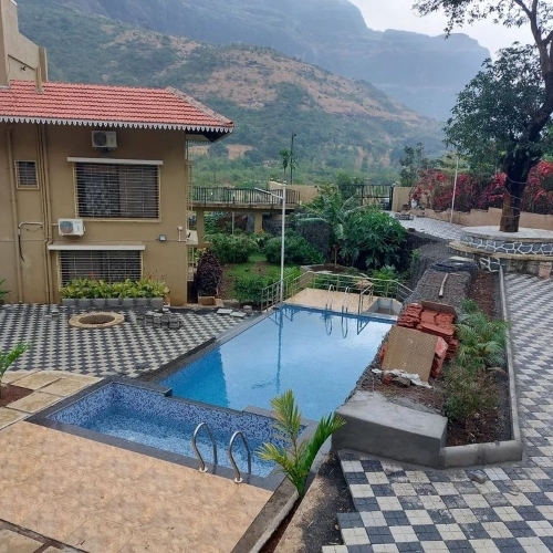 Private Swimming Pool