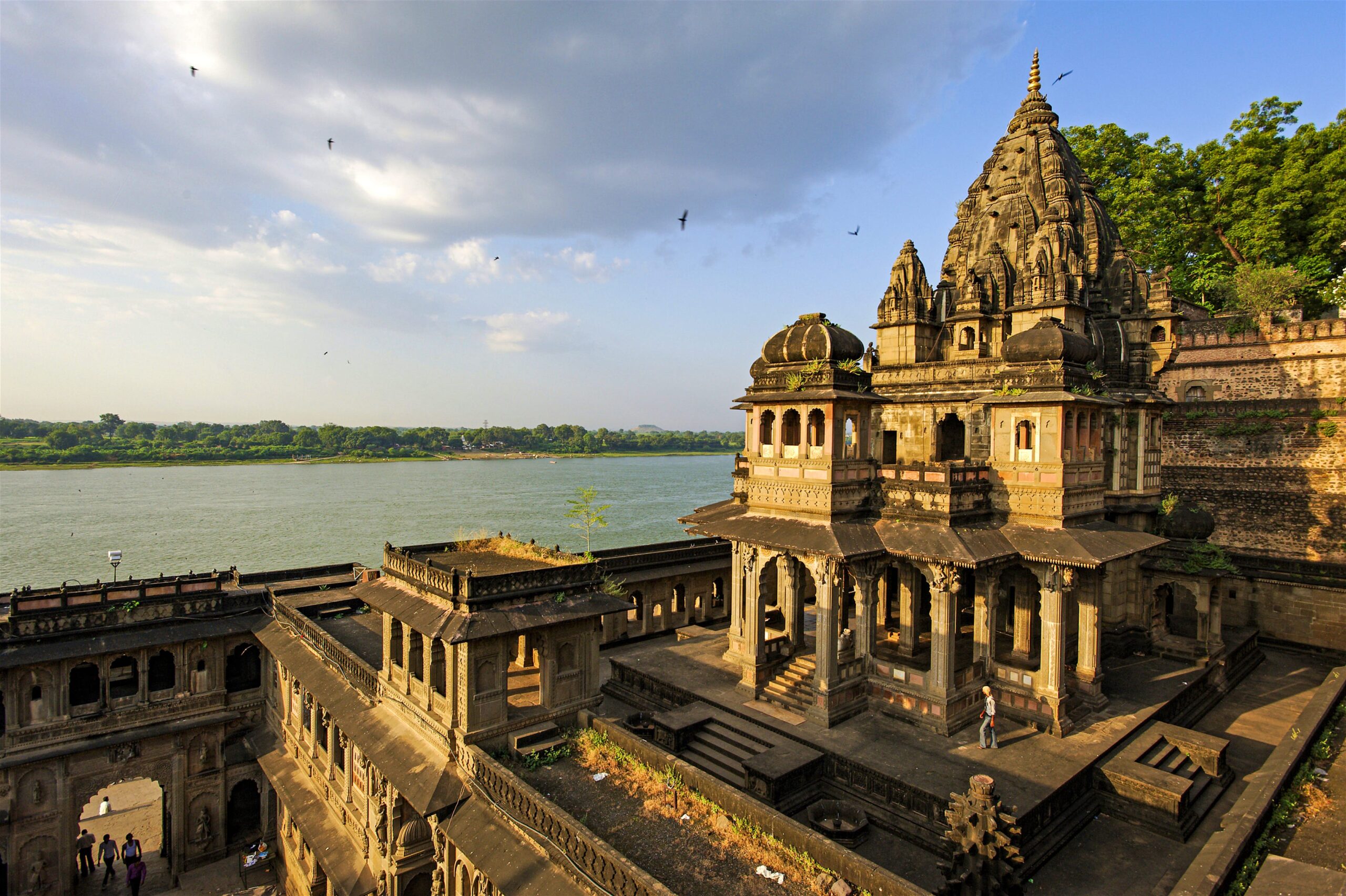 Ujjain Omkareshwar Maheshwar Indore 2N 3D Travel Services