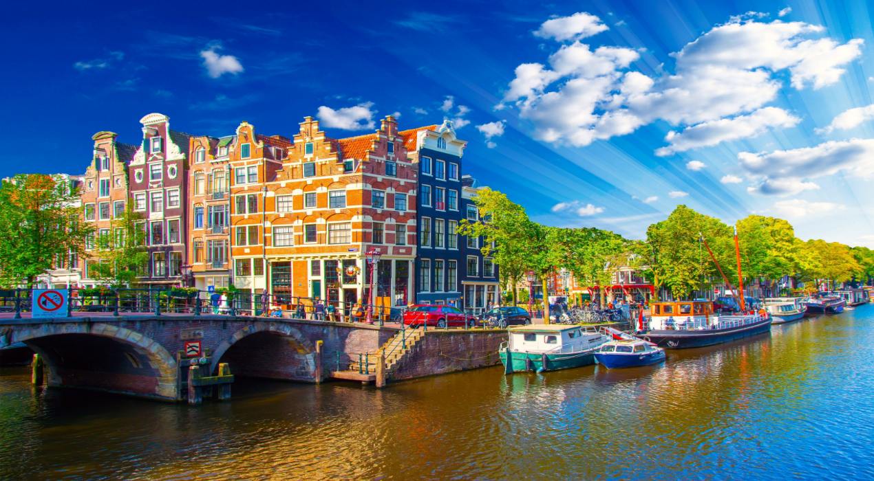 Europe 6 Nights 7 Days Travel Services