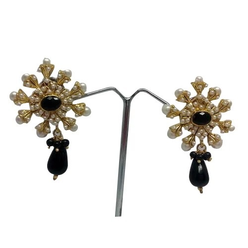 Ladies Fancy Earring