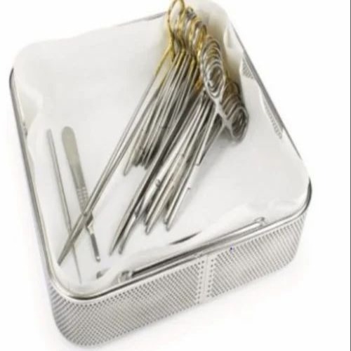 Tray Liner 100 X 100 Cm