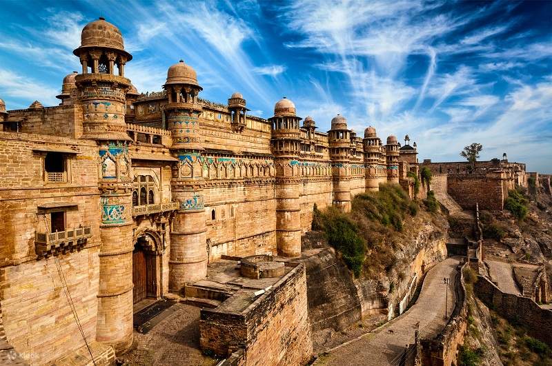 Orchha and Khajuraho 3N 4D Tour Package
