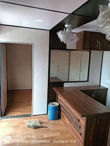 Executive Office Container