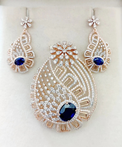 Diamond Pendent Set - Diamond Clarity: Fl