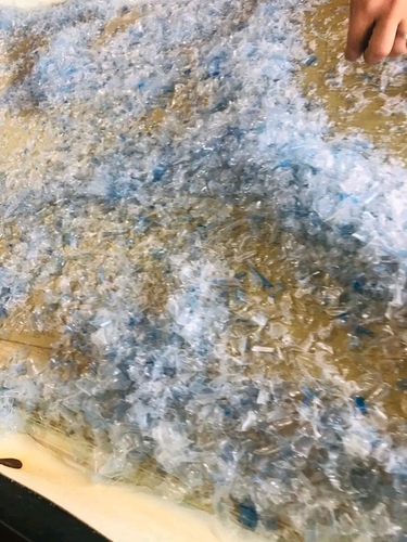 Pet Flakes Hotwashed - Hardness: Soft