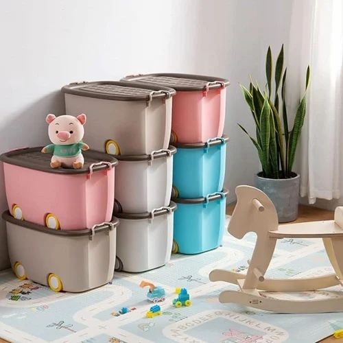 plastic storage boxes