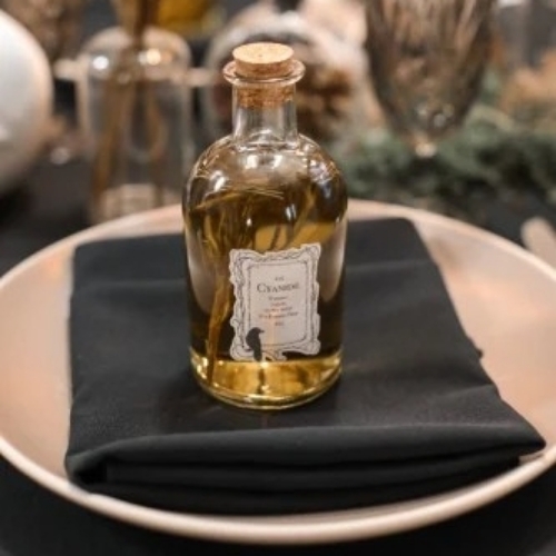 Glass Bottle Labels By Trridev Labeless