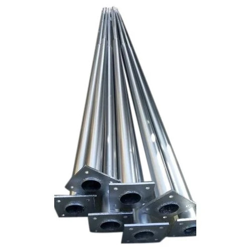 7m GI Street Light Pole