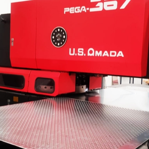 Cnc terret punching machine