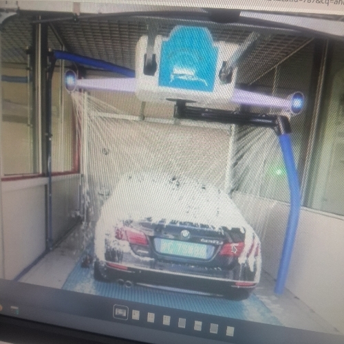 Vehicle washing system